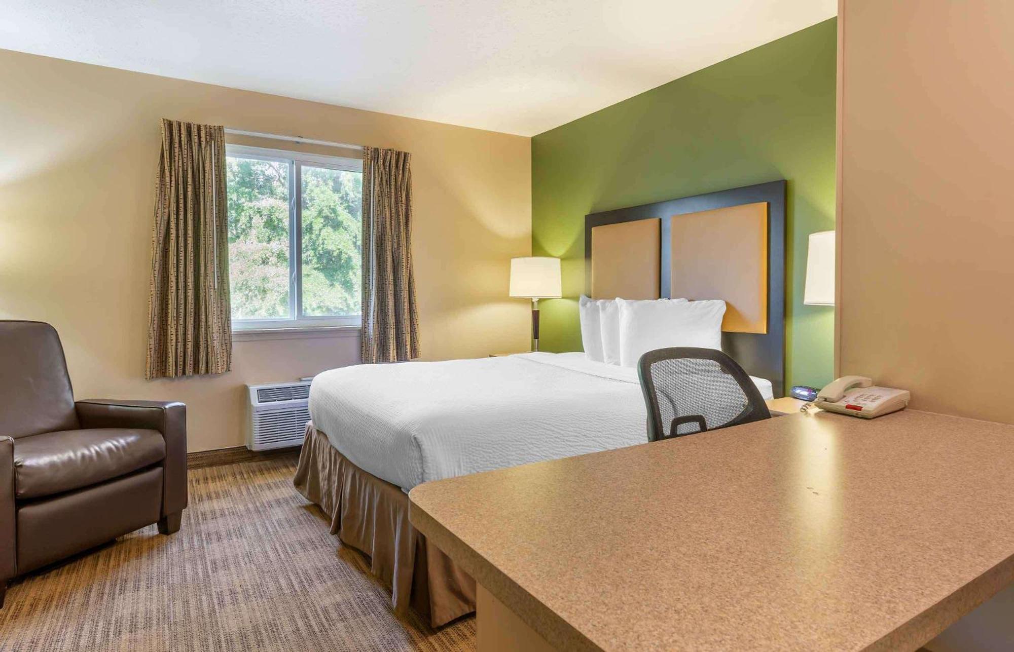 Extended Stay America Suites - Raleigh - North Raleigh - Wake Towne Dr Exterior photo