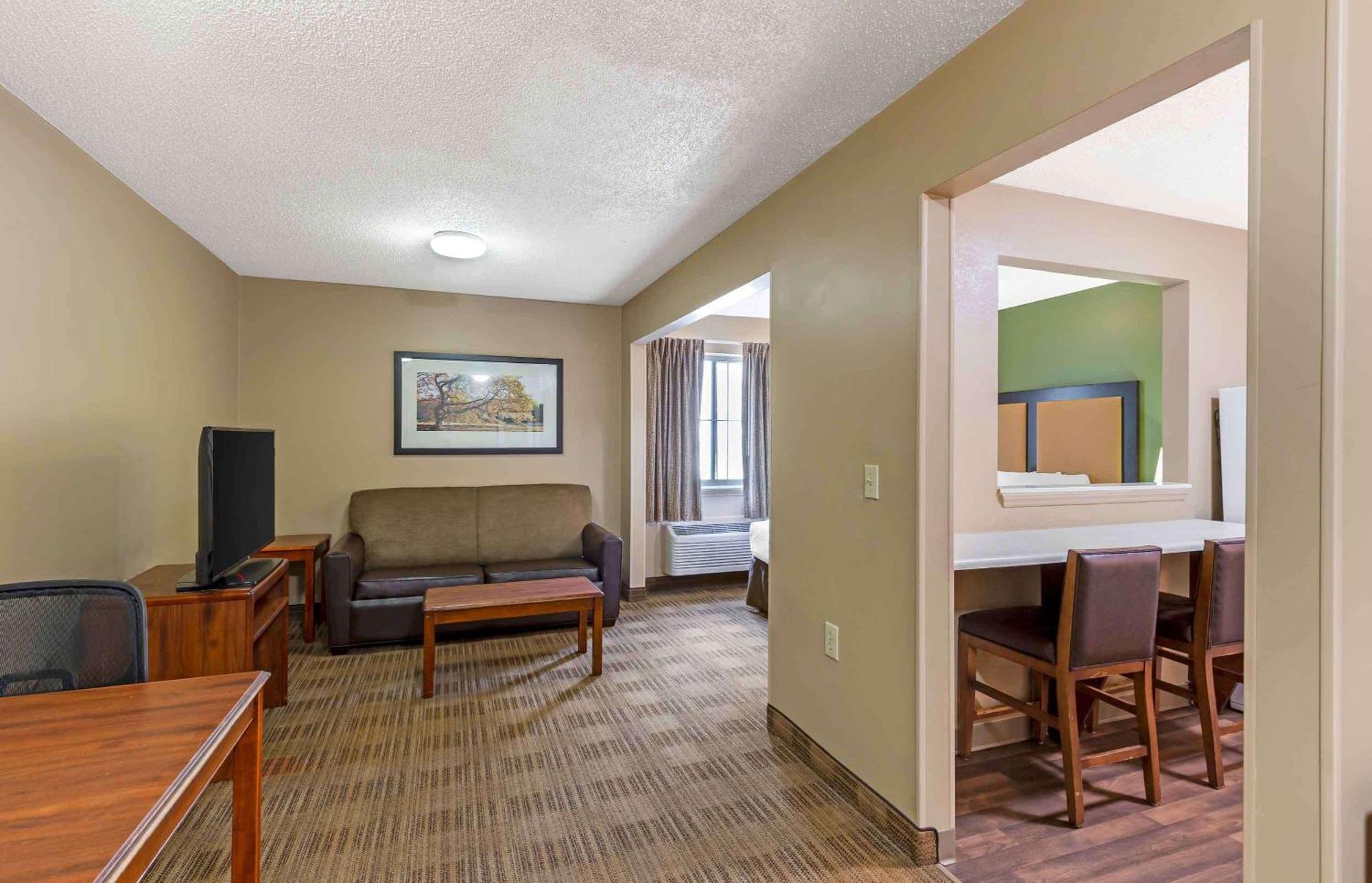 Extended Stay America Suites - Raleigh - North Raleigh - Wake Towne Dr Exterior photo